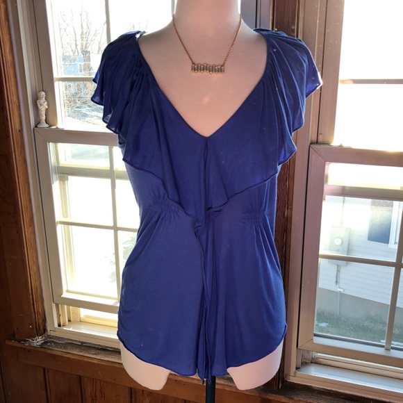 Soft Cotton BCBG T-Shirt! 🦋 - Picture 2 of 7